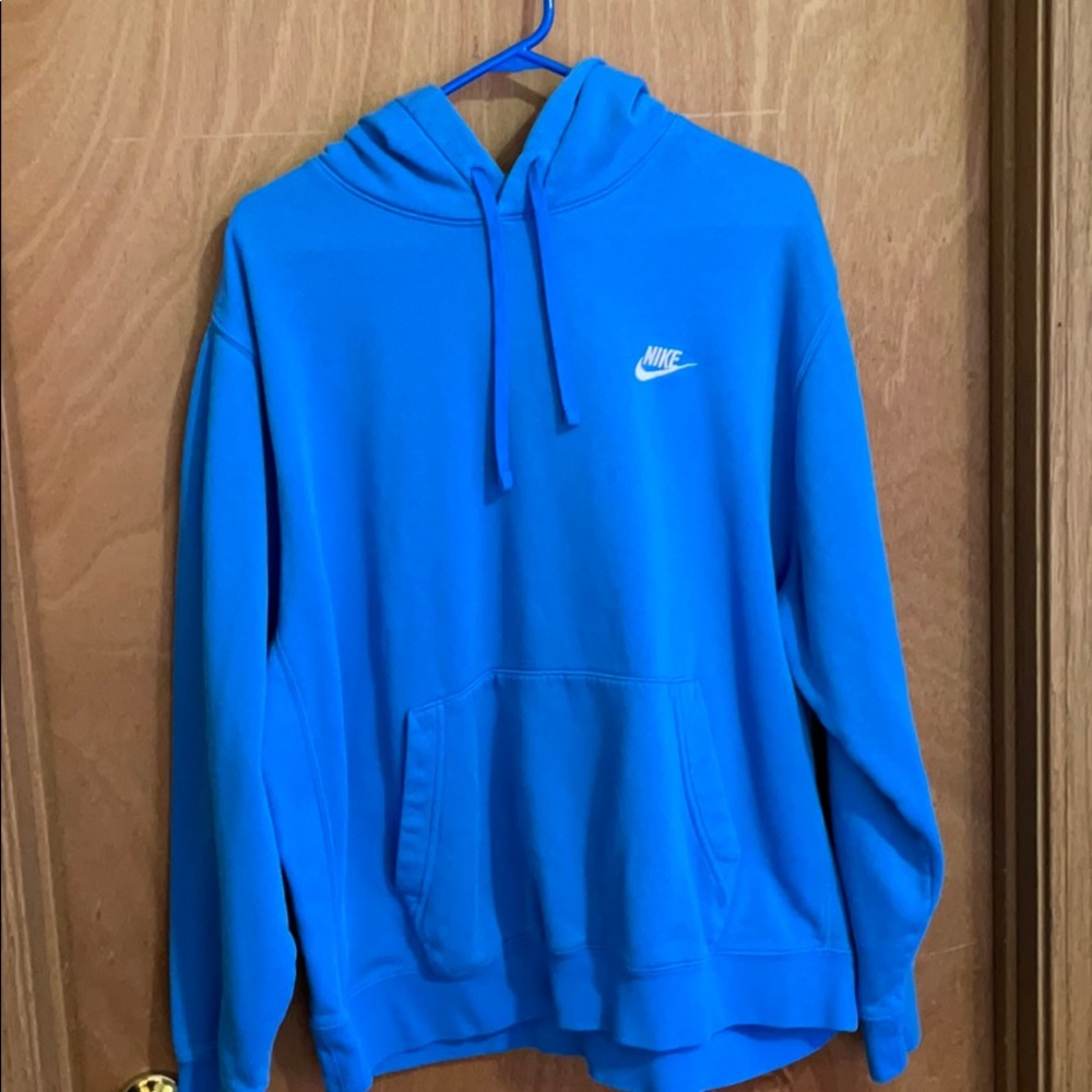 Nike sweatshirt.